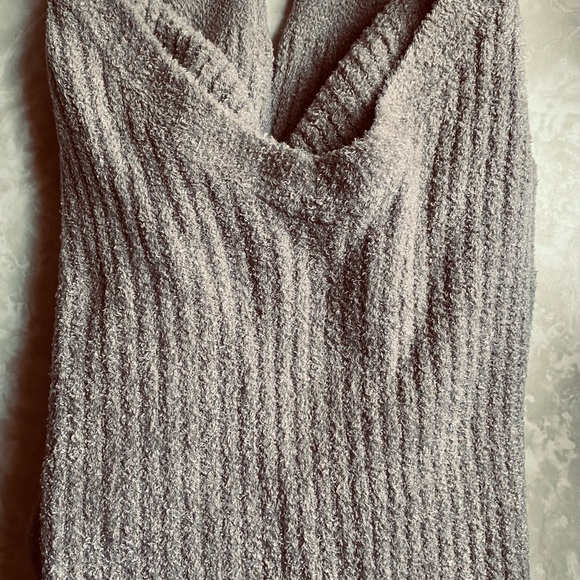 Barefoot Dreams Cozychic Lite Ribbed V-Neck Button Down Cardigan/Sweater - Picture 8 of 11